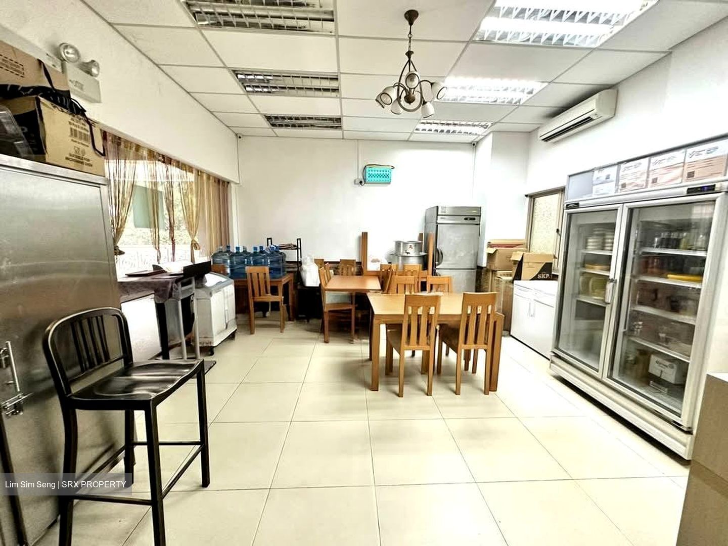 Costa Rhu (D15), Retail #536313651